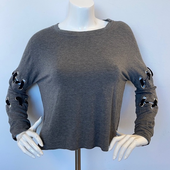 Generation Love grey and black top - Picture 2 of 6